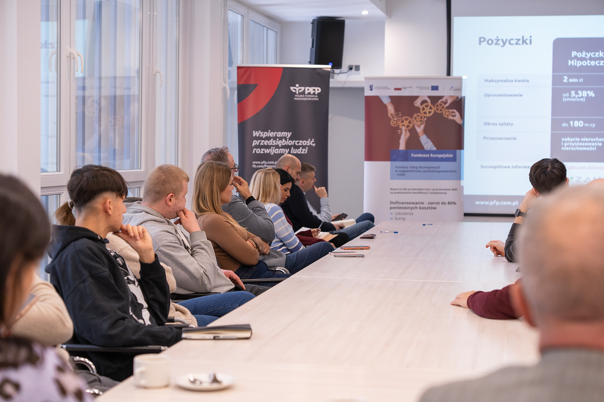 Uroczyste nawiązane współpracy!